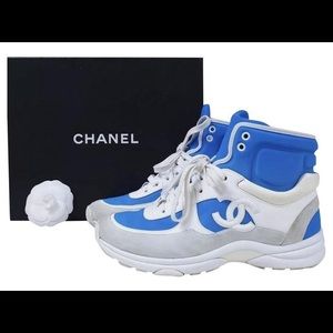 Chanel White & Blue Leather Grey Suede Sneakers